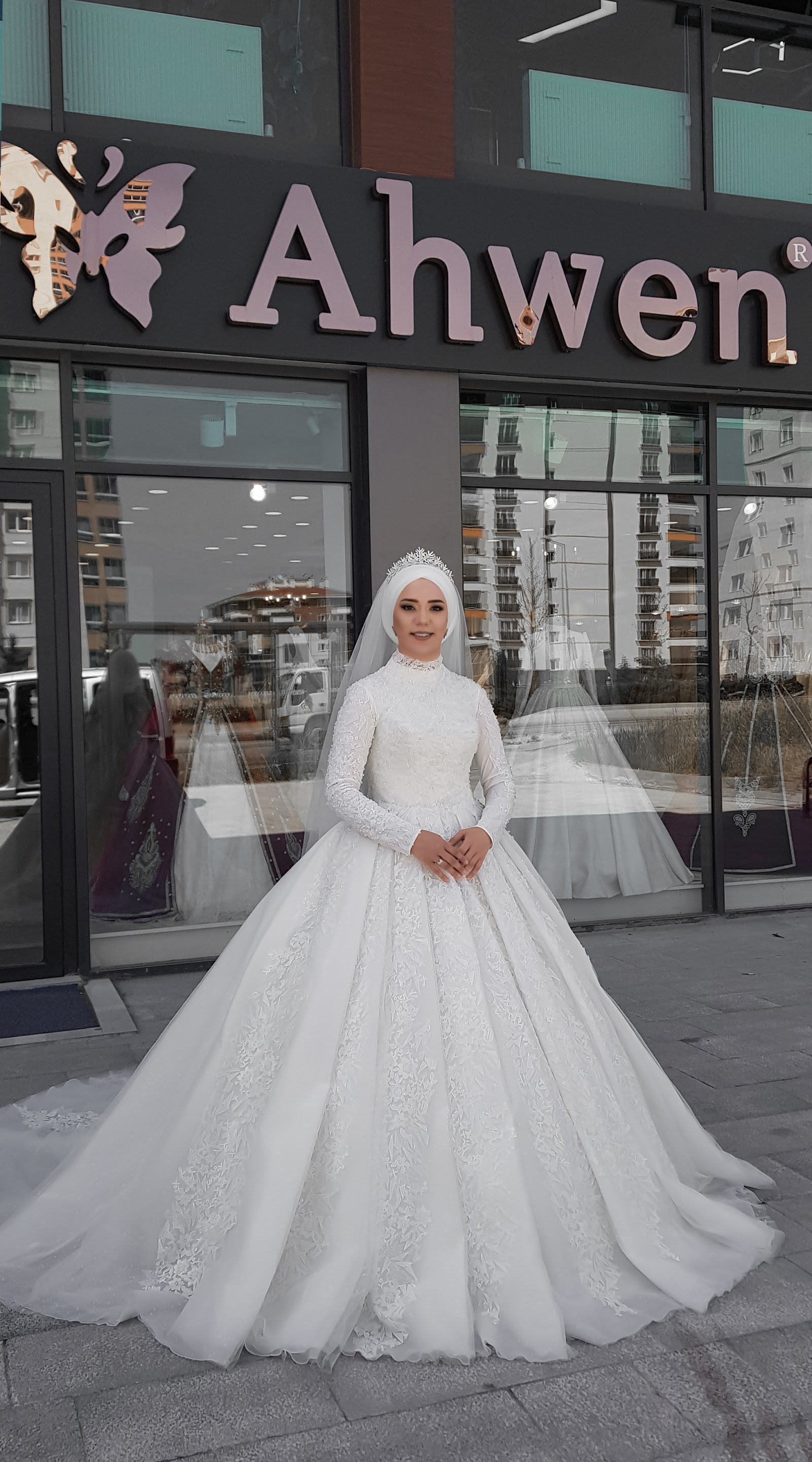 Ahwen Gaziantep Gelinlik & Gelin Hazırlama ve Güzellik Merkezi