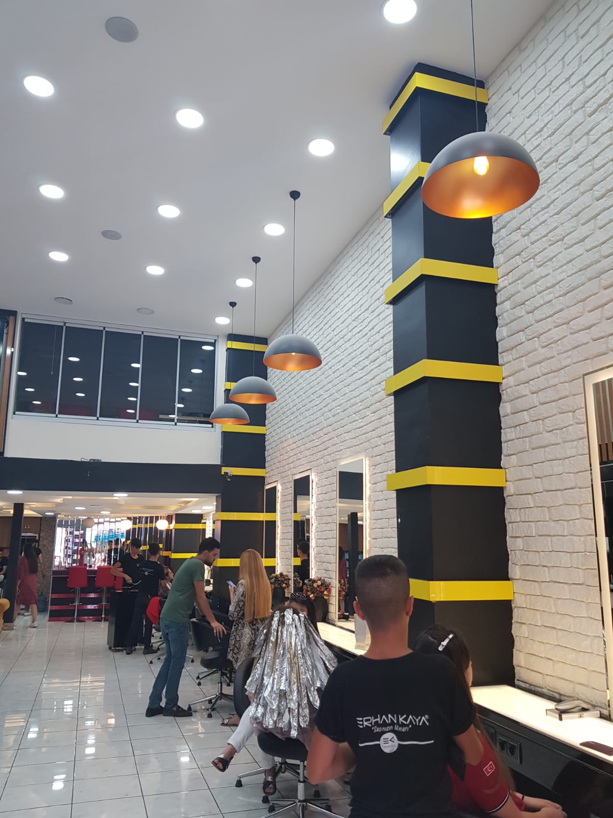 Erhan Kaya Barber