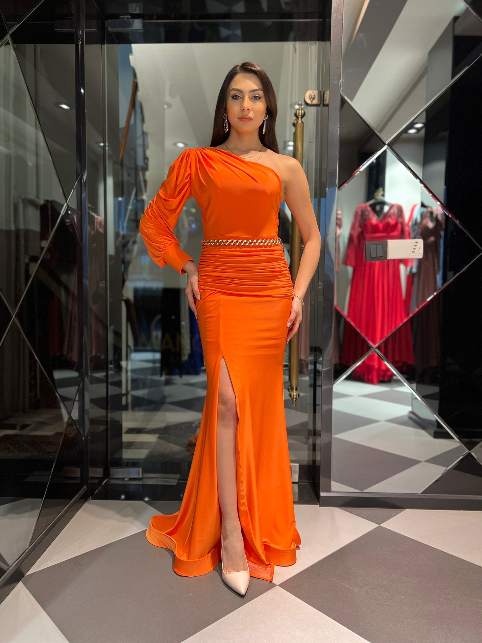 KARBEYAZ MODA EVİ