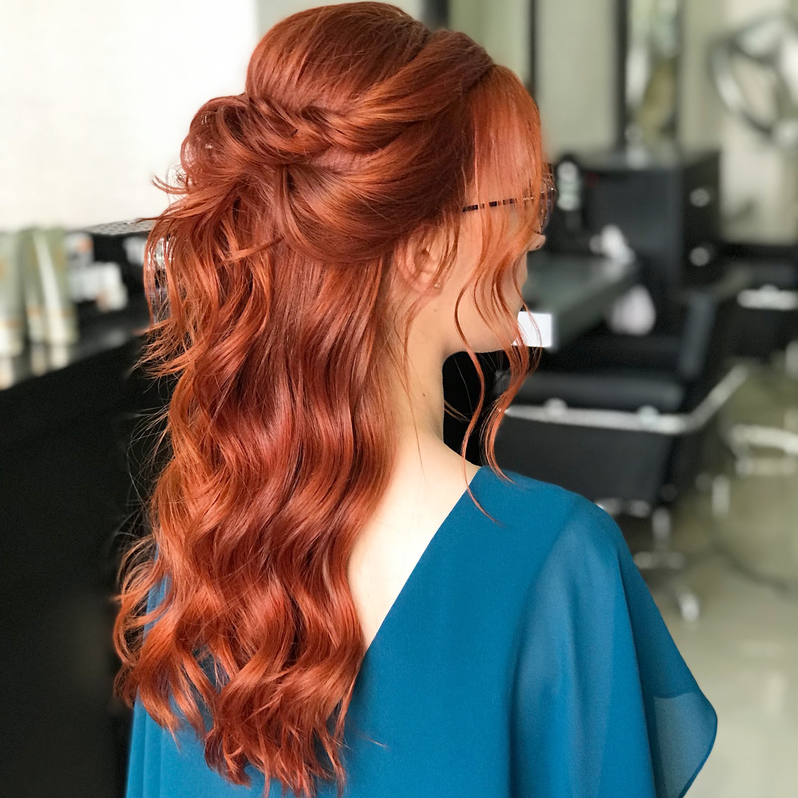Newmoon Coiffure