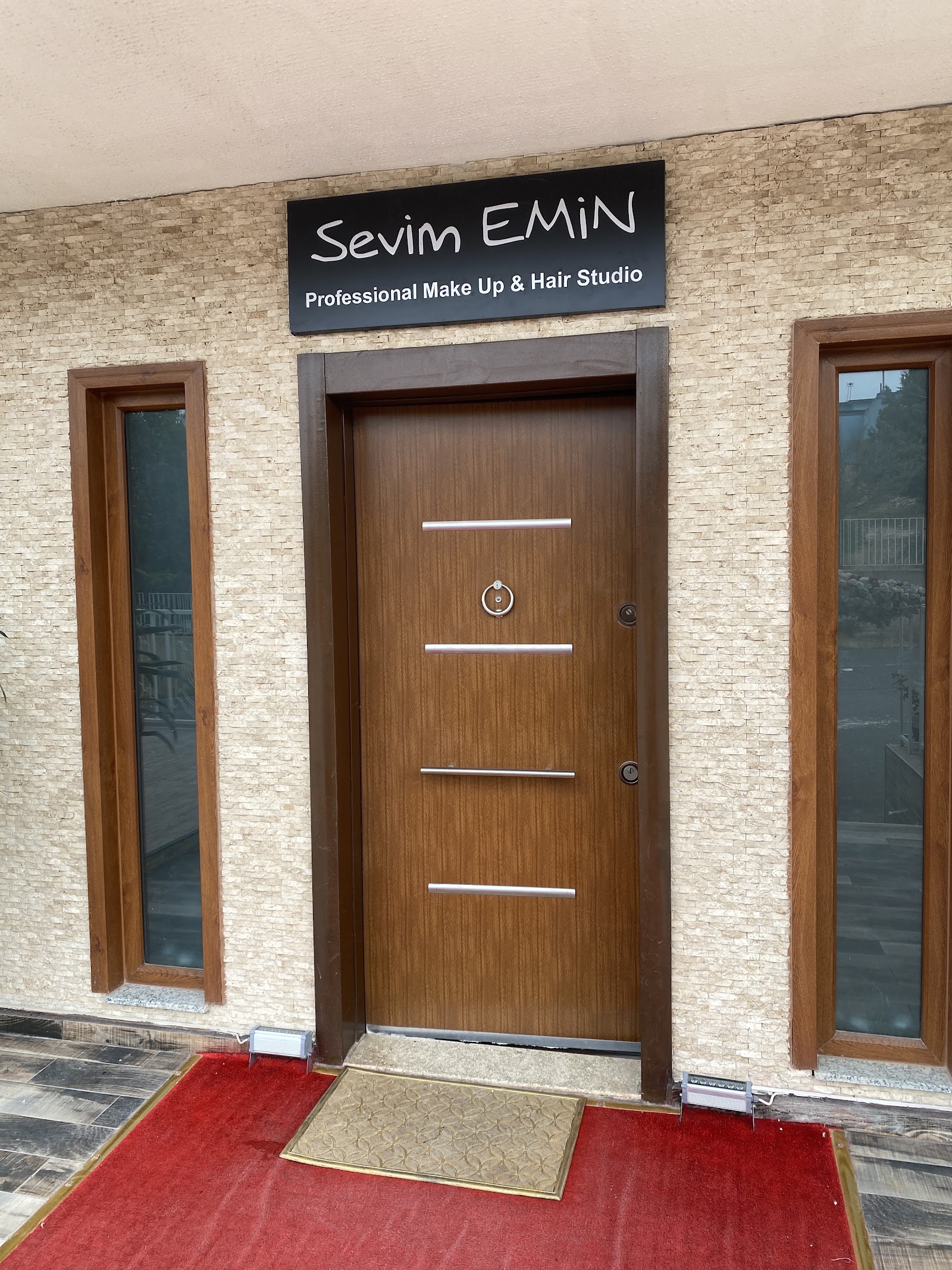 Sevim Emin Makyaj ve Saç Tasarım Studyosu